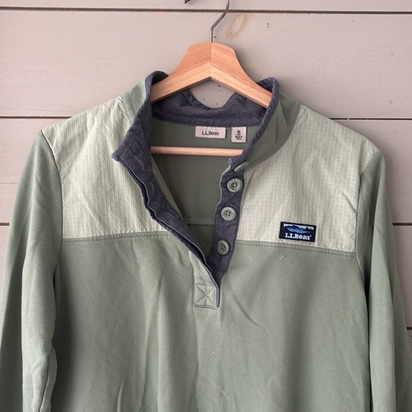 L.L. Bean Button Mock-Neck Pullover | Sage Green | Size M - Picture 2 of 5